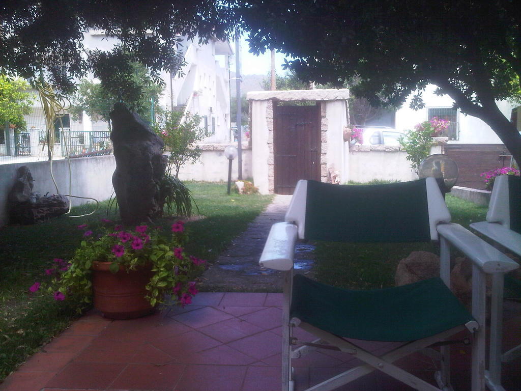 Torpè B&B I Mari מראה חיצוני תמונה