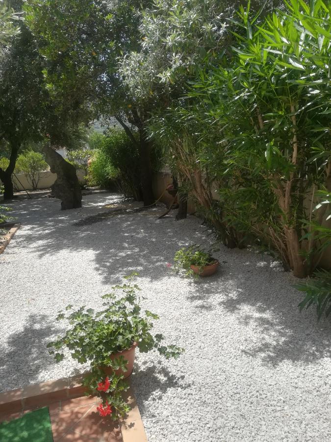Torpè B&B I Mari מראה חיצוני תמונה